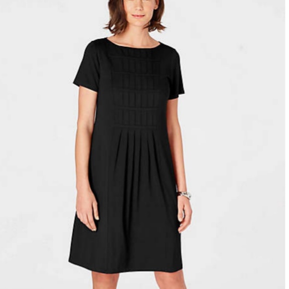 J. Jill Dresses & Skirts - NWT J.Jill Black Pleated Shortsleeve Loose Dress